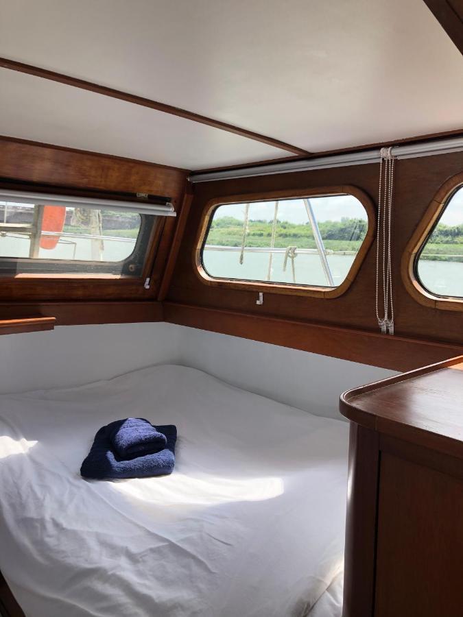 La Vedette Hollandaise Botel *